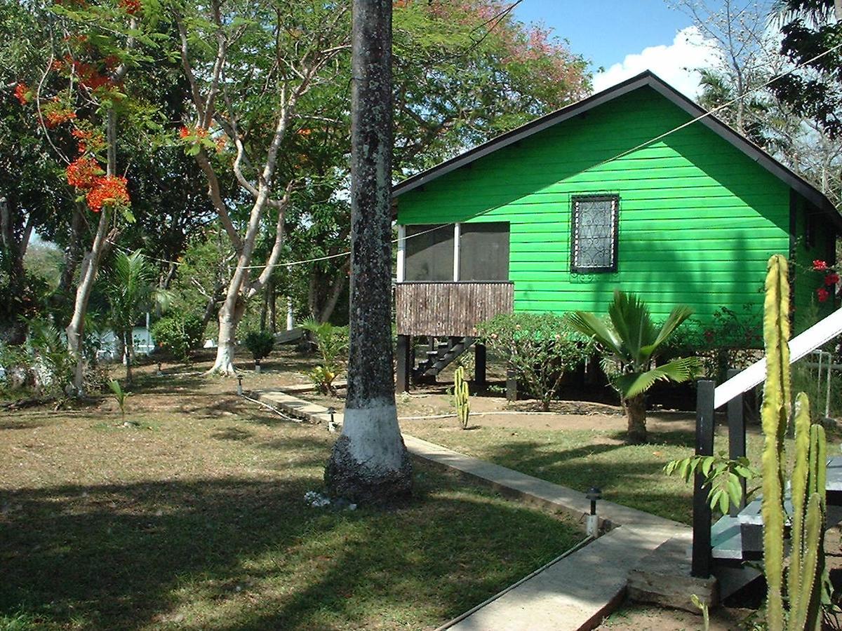 River Bend Resort B&B Kota Belize Bagian luar foto