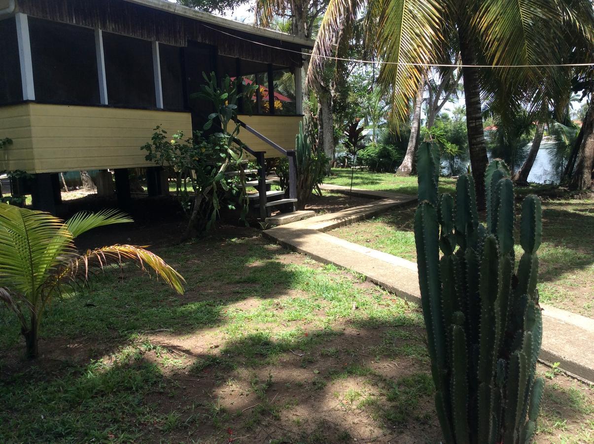 River Bend Resort B&B Kota Belize Bagian luar foto